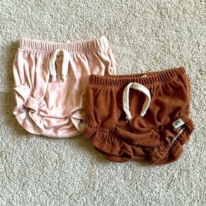 Little Road Co. Ruffle Leg Bummies 0-3m